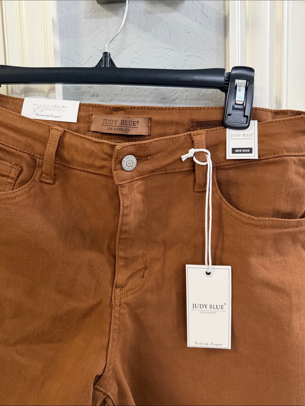 Judy Blue Rust-Brown High Rise Frayed Hem Denim Shorts - Picture 2 of 2